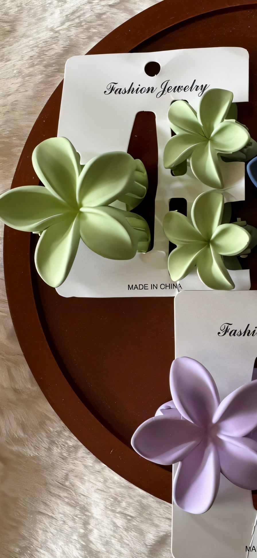 🌼 PetalCharm™ Elegant Flower Hair Clip